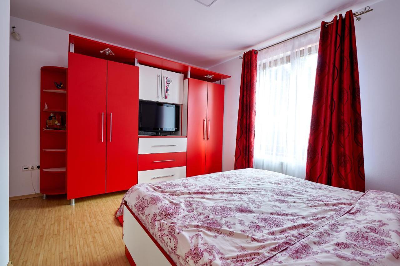 Casa Cu Flori Moisei Otel Dış mekan fotoğraf