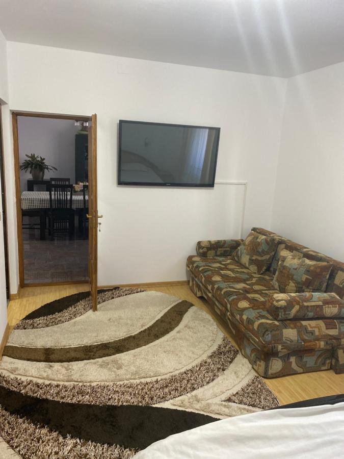 Casa Cu Flori Moisei Otel Dış mekan fotoğraf